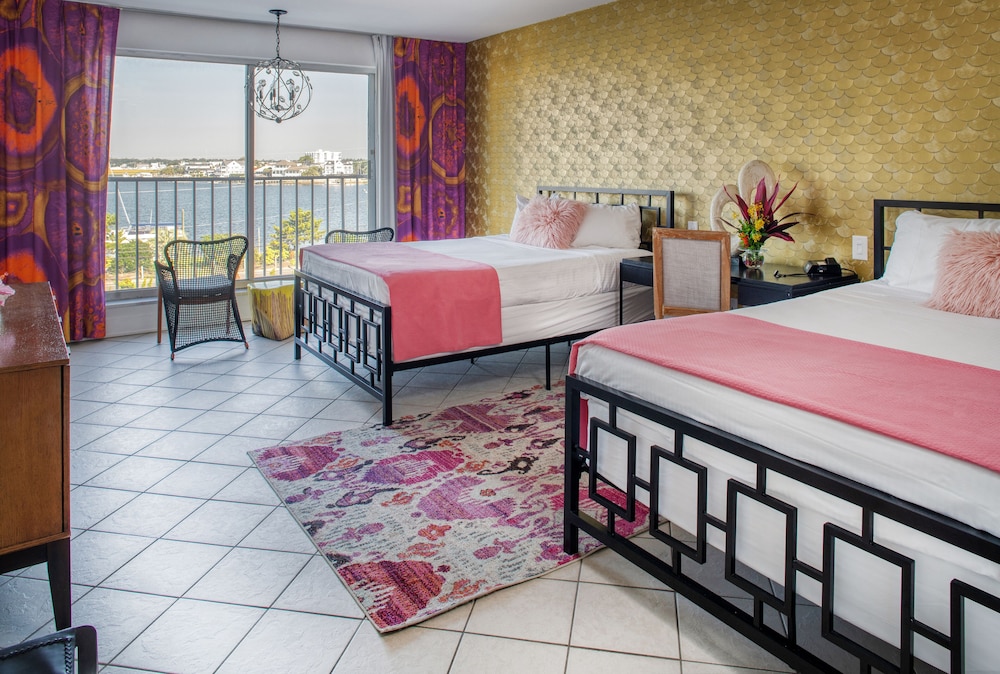 Blockade Runner Beach Resort 32/70