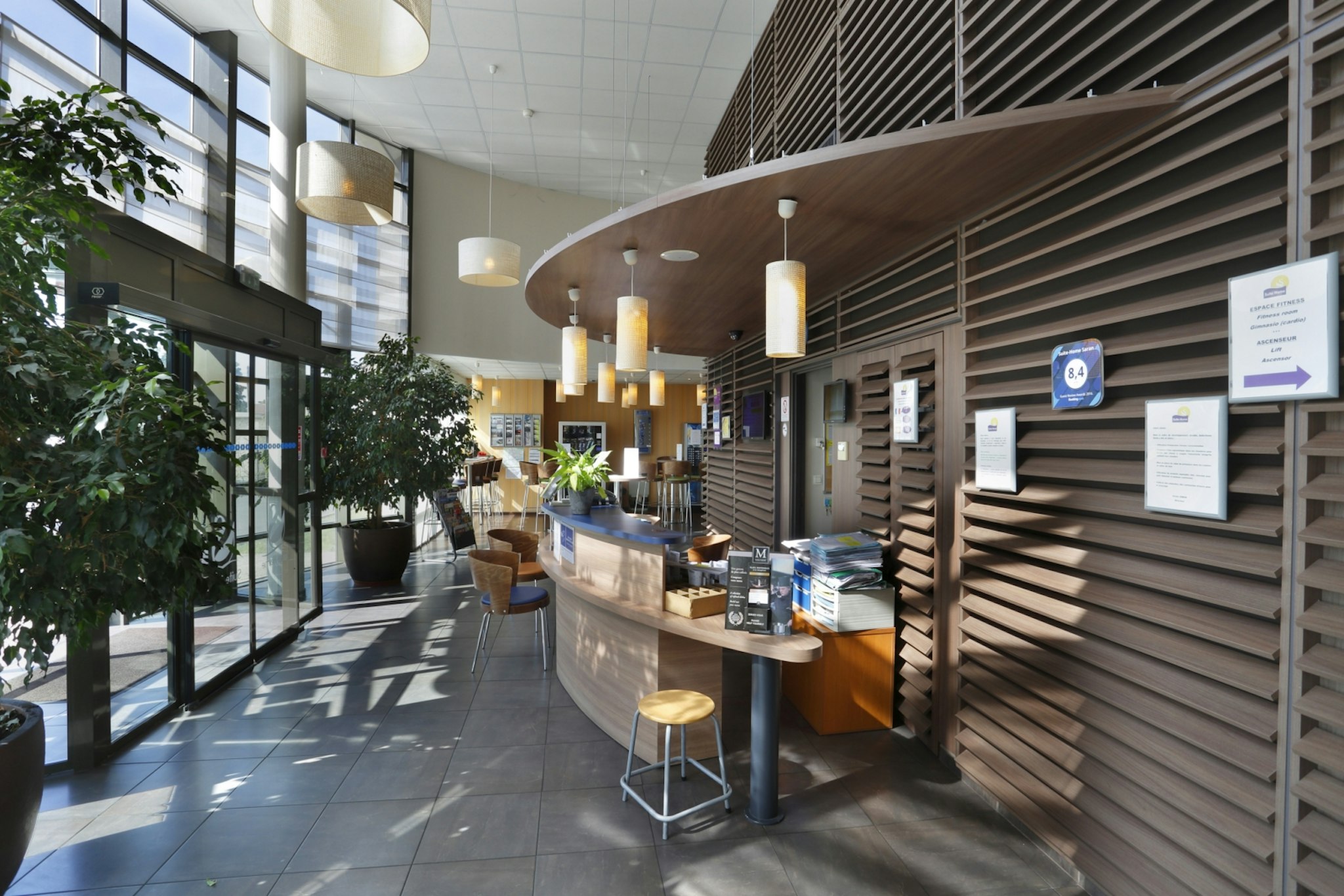 Lobby at Suite Home Saran Orleans, SARAN