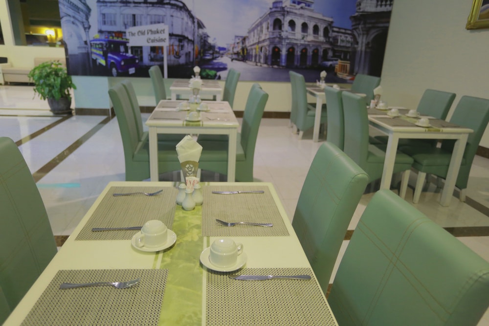 Addplus Hotel And Spa 18/27
