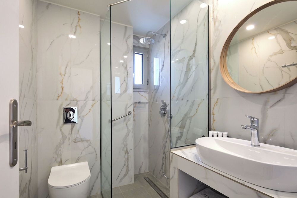 Villaggio Mare Suites 60/60