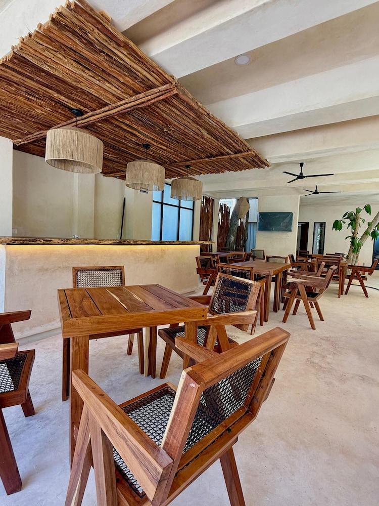 Joanza by OOL Hotels 39/50