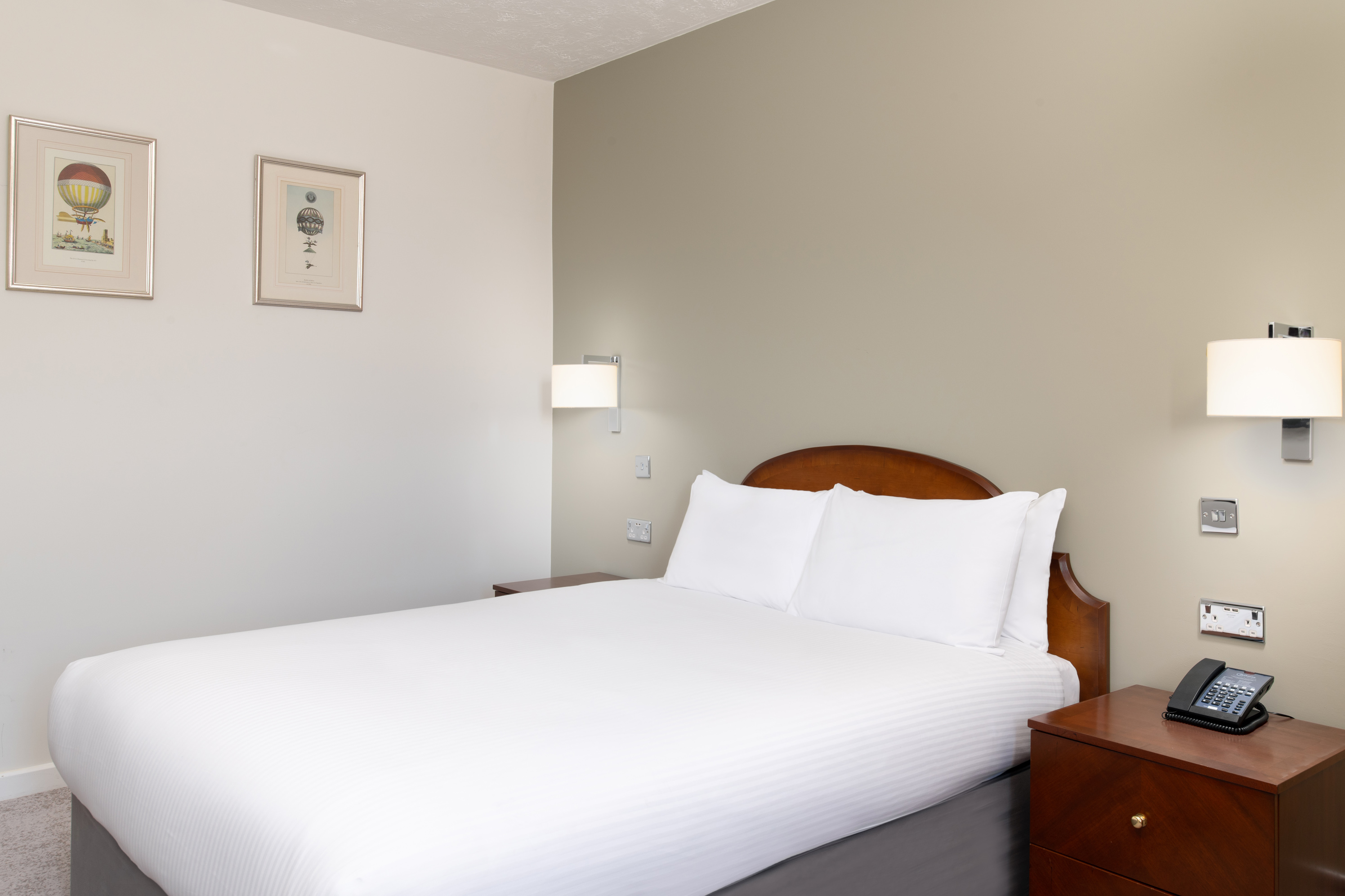 Copthorne Hotel Effingham Gatwick 8/38