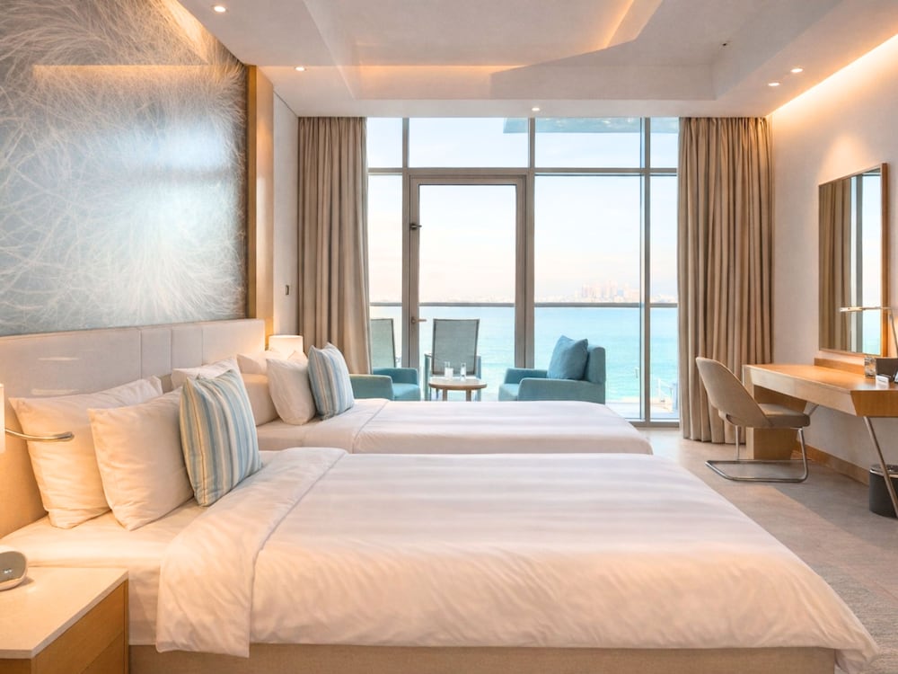 PREMIUM, TWIN BEDS, SEA VIEW