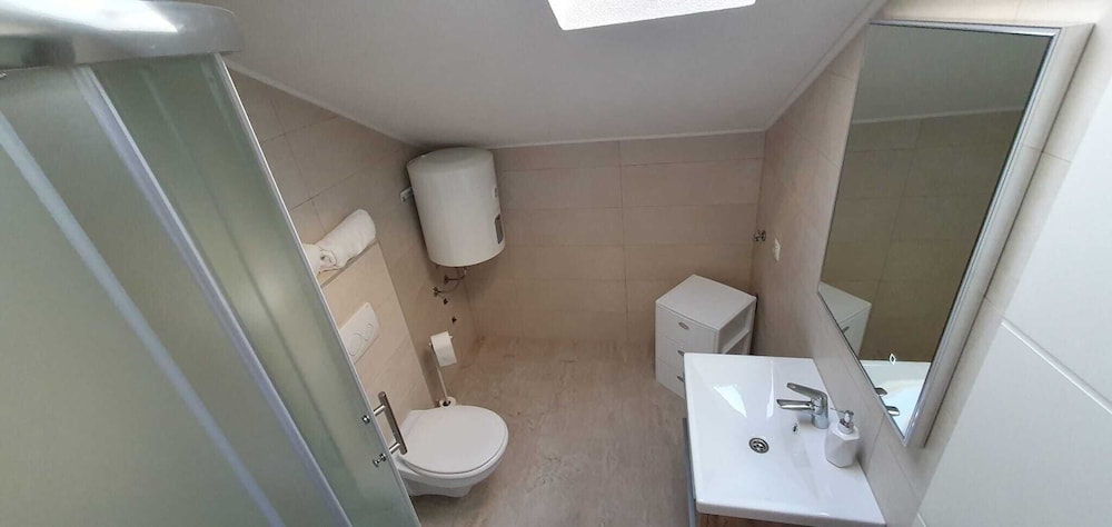 Apartmani Zvjezdana 41/43