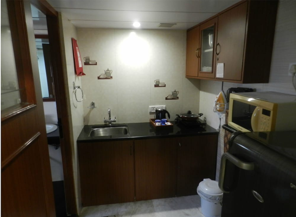 Regenta Place The Emerald 50/50