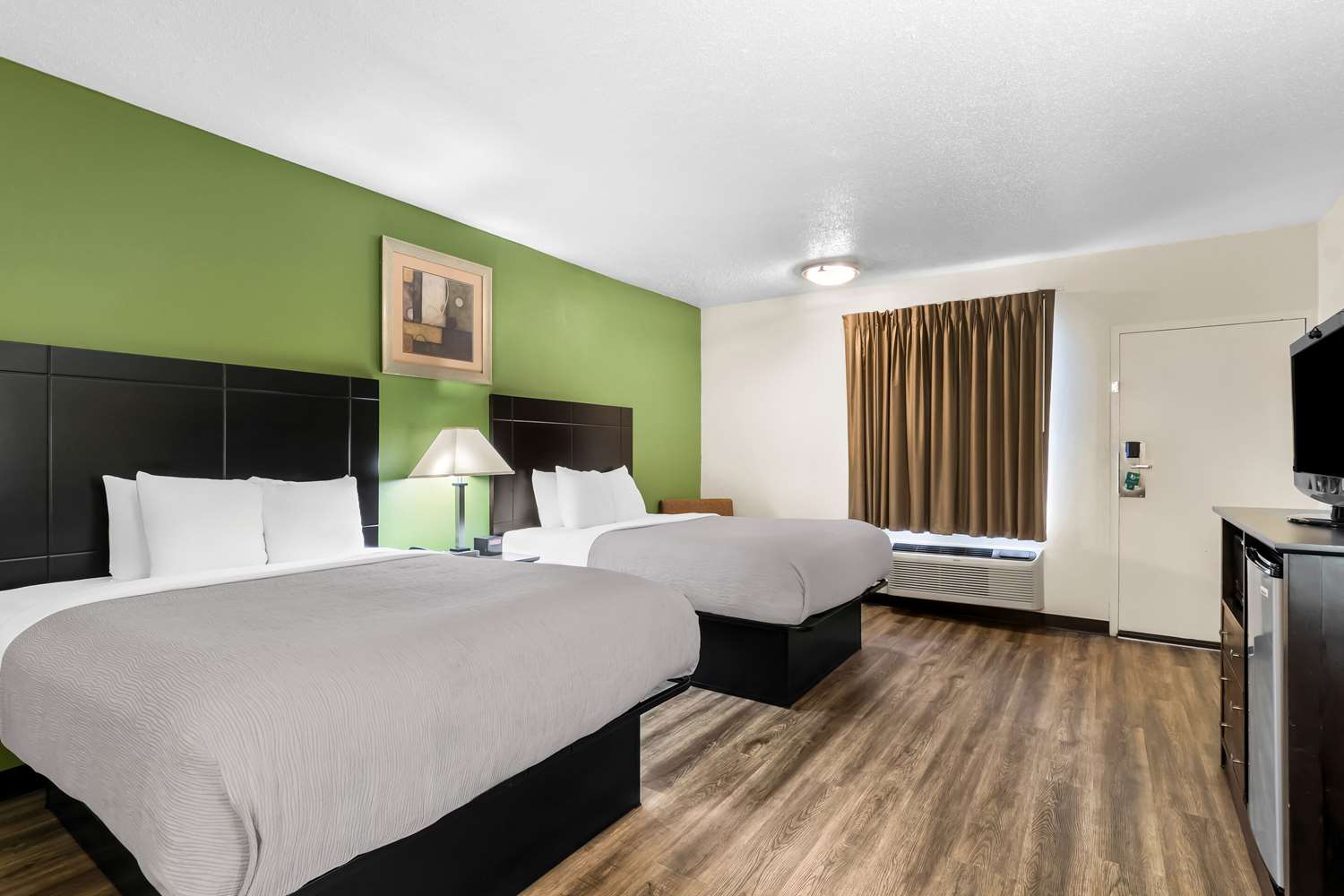 Quality Inn Tullahoma, TN 6/36