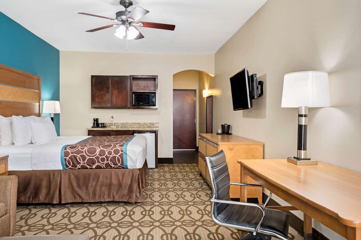 La Quinta Inn Suites Houston Willowbrook 10/61