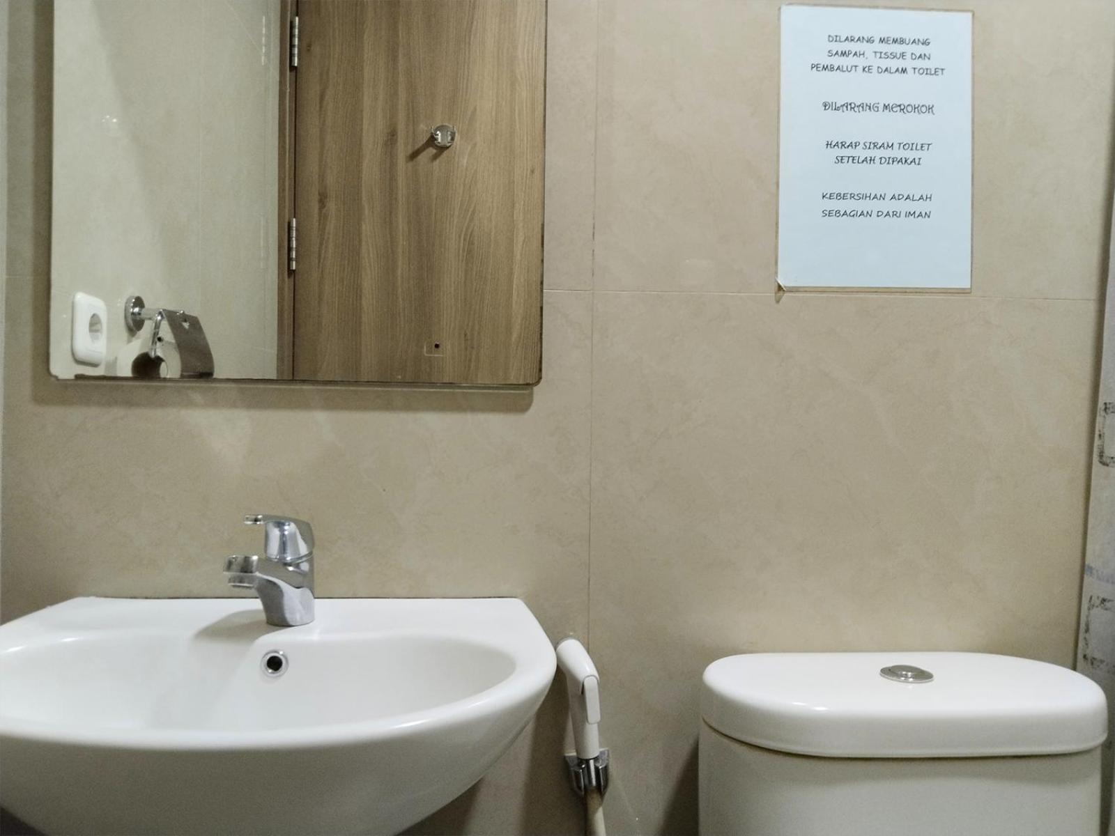 غرفة بسرير مزدوج، Oyo 115 Portal Residence 4/5