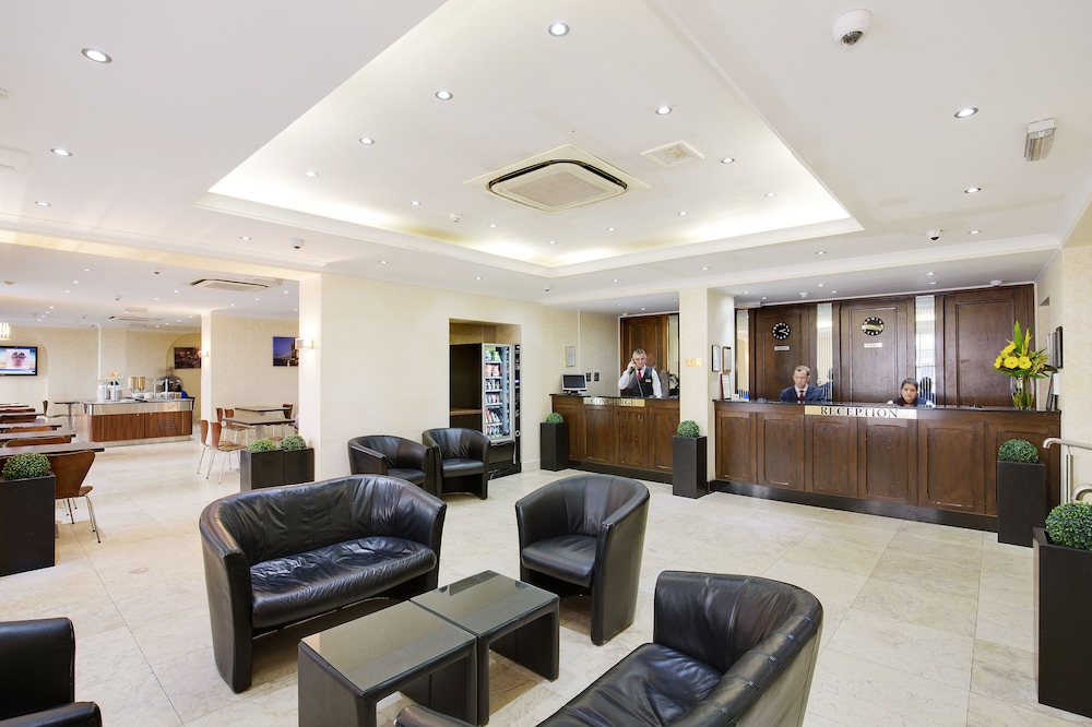 Queens Park Hotel 9/60