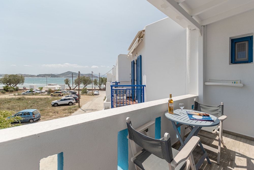 Sun Beach Hotel 40/59