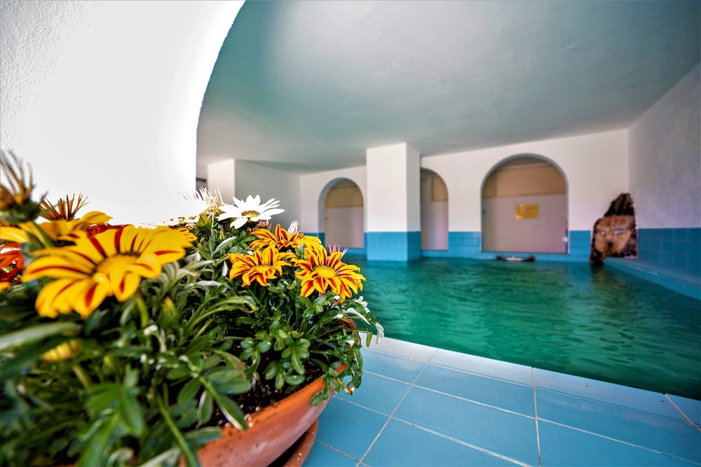 Hotel La Mandorla 46/50