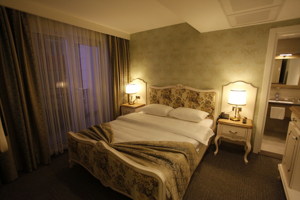 Giresun Sedef Hotel 4/24