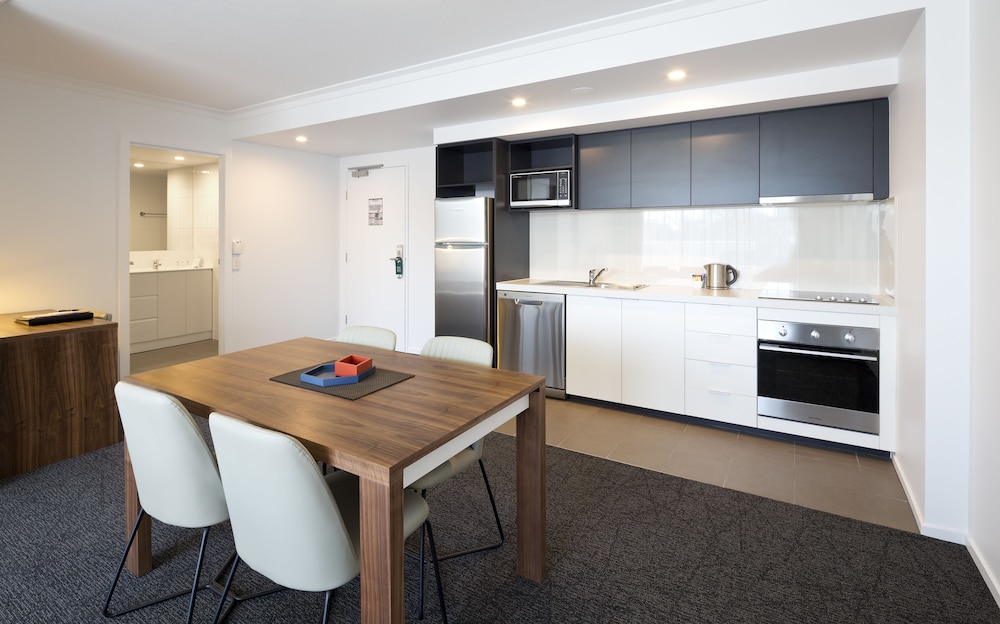 Quest Kelvin Grove 37/56