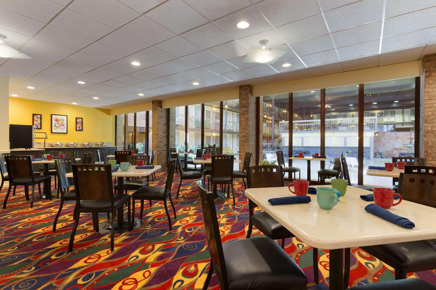 Park Inn by Radisson Sharon, PA 35/51
