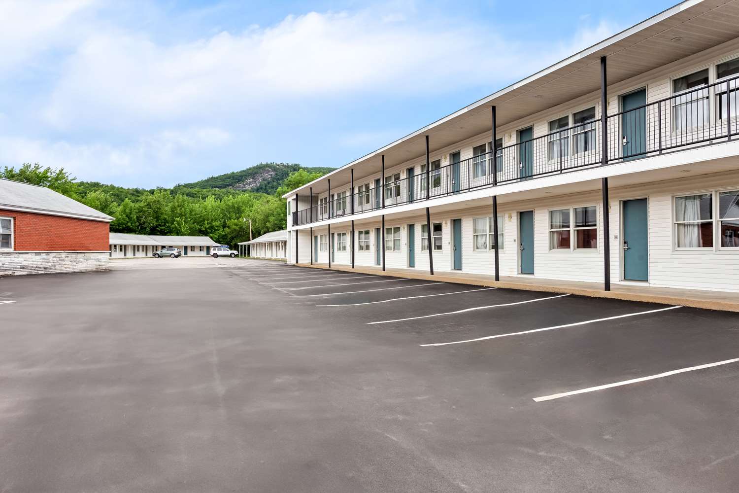 Quality Inn & Suites Gorham White Mountains 38/45