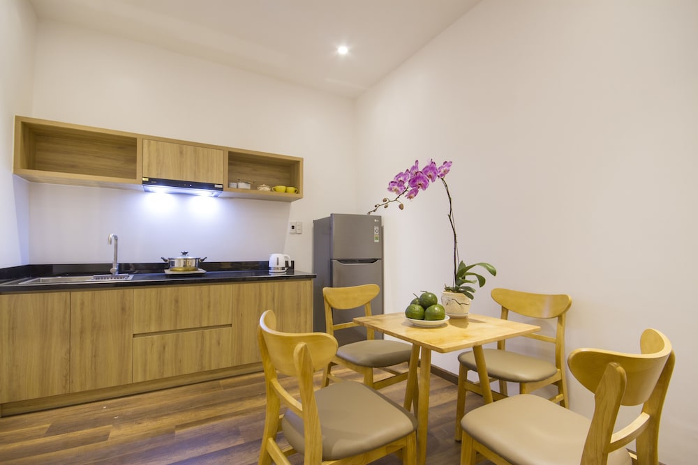 King House Villa Hotel 4/72