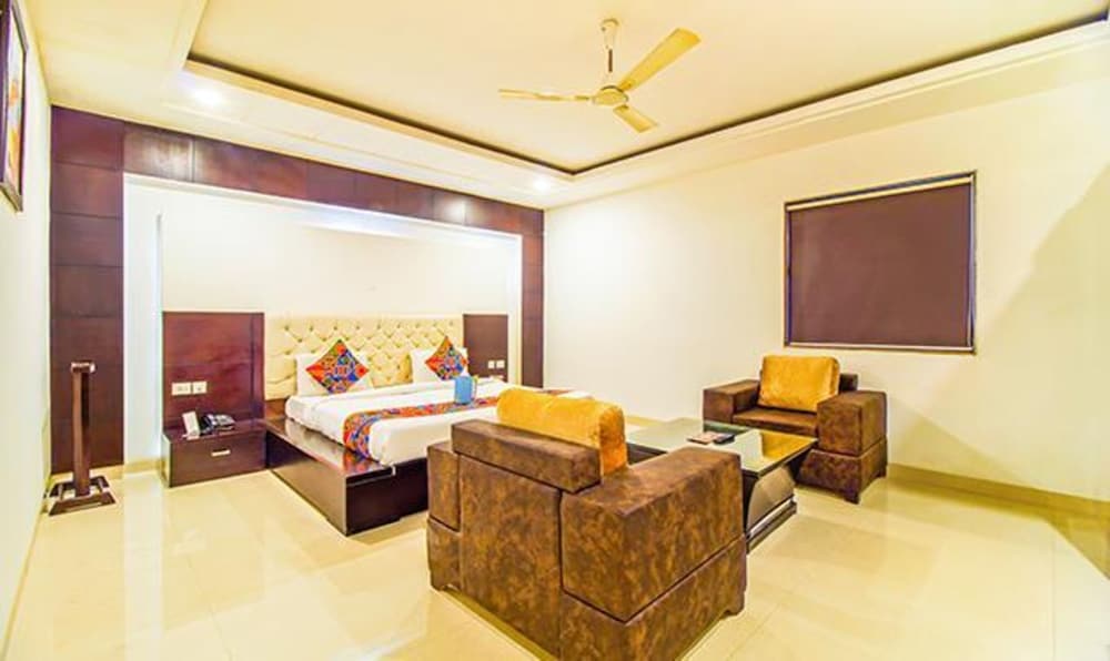 Fabhotel Transit Delhi Airport 14/26