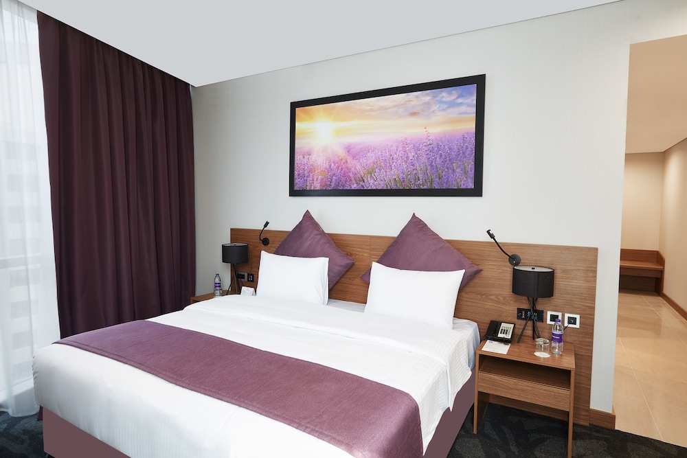 Park Regis Business Bay 17/49
