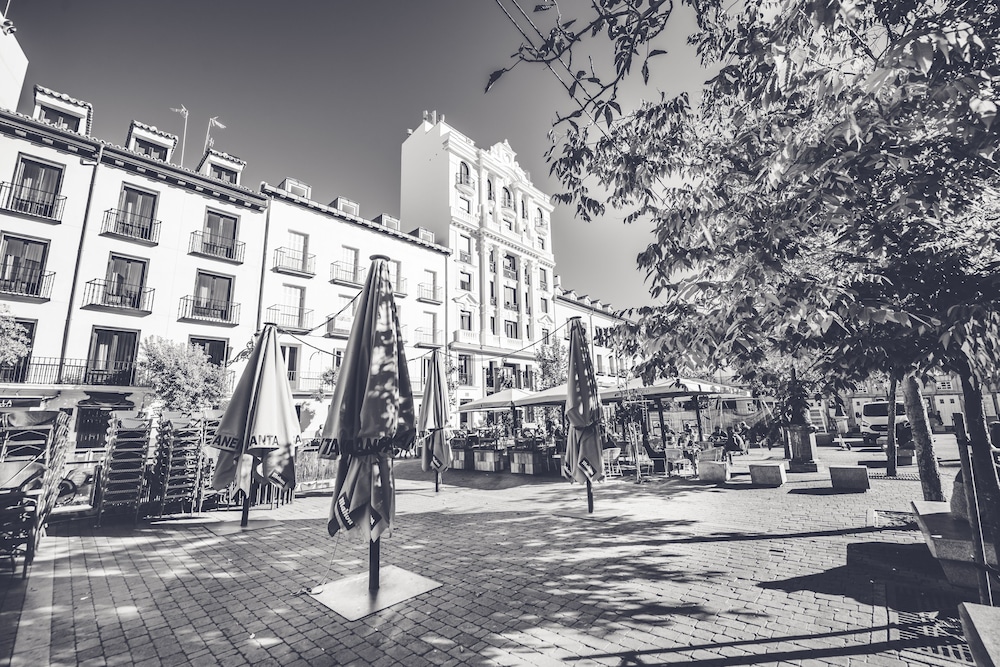 Hostal Prado 61/69