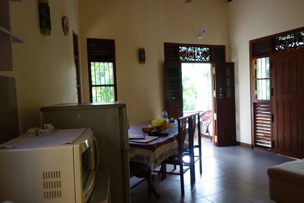 Manel Guesthouse 18/50
