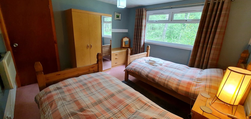Torcroft Lodges 14/50
