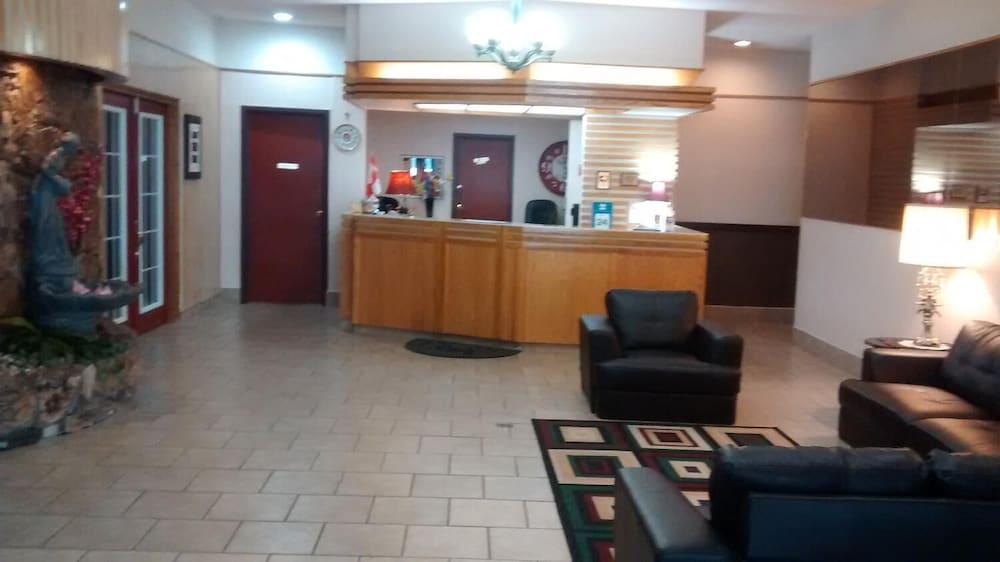Lobby at Motel6 Cornwall, On, CORNWALL - ONTARIO