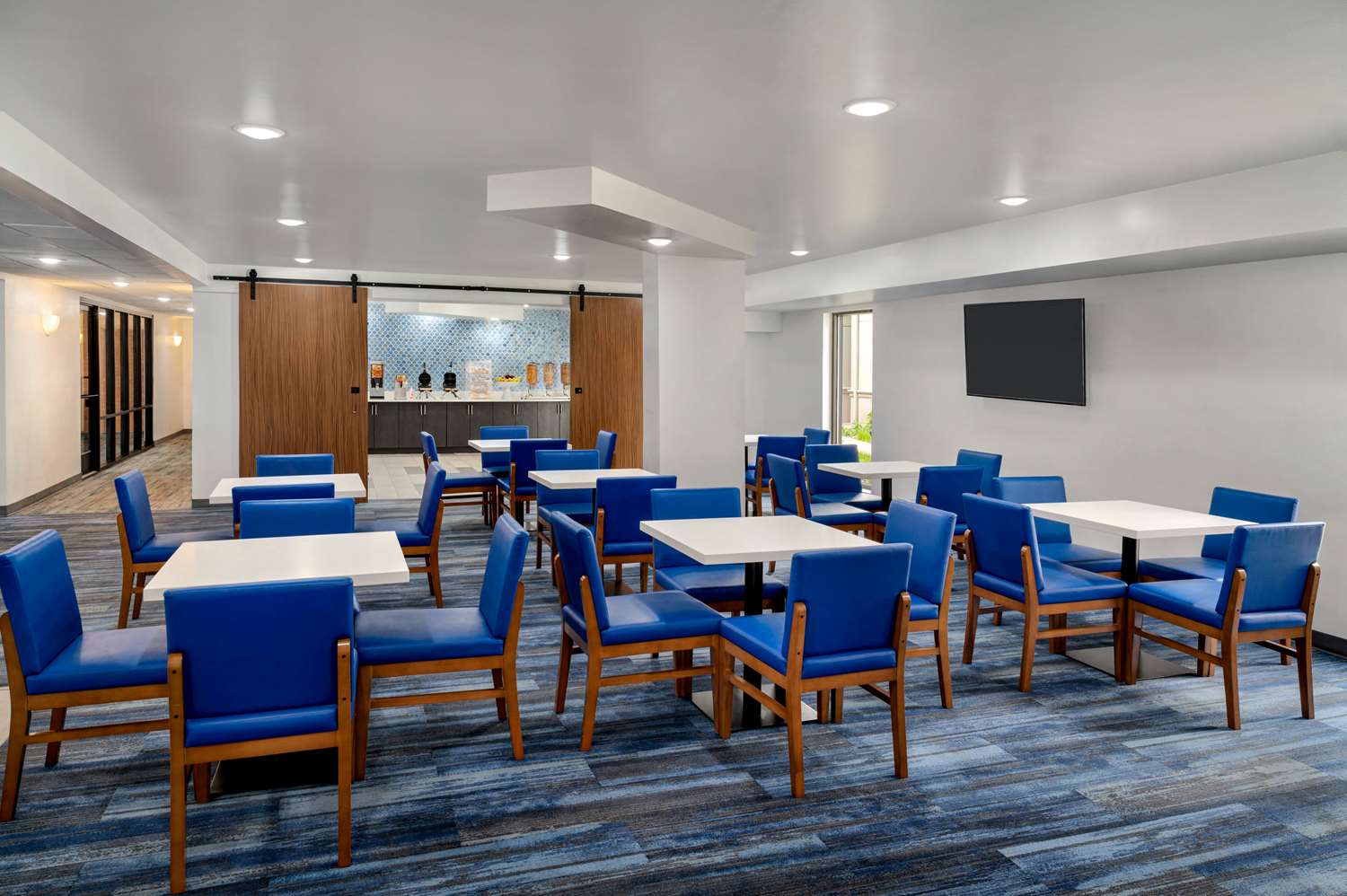 La Quinta Inn by Wyndham Columbus Airport Area 53/62