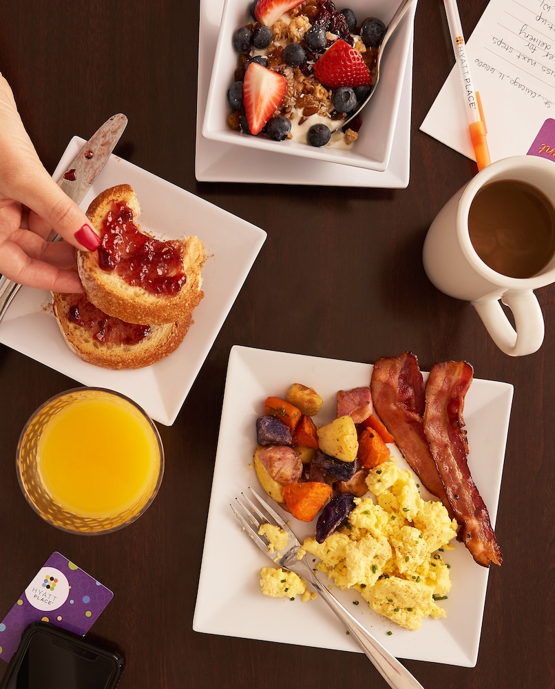 Hyatt Place Orlando Airport 22/59