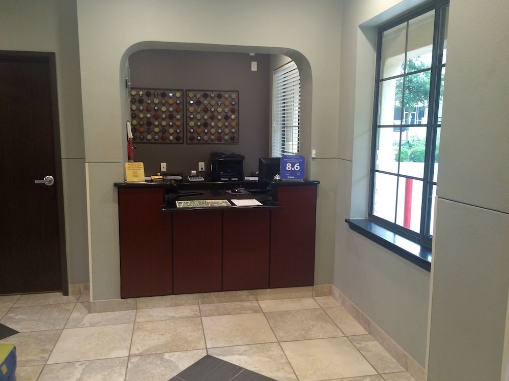 Cityview Inn And Suites 5/28