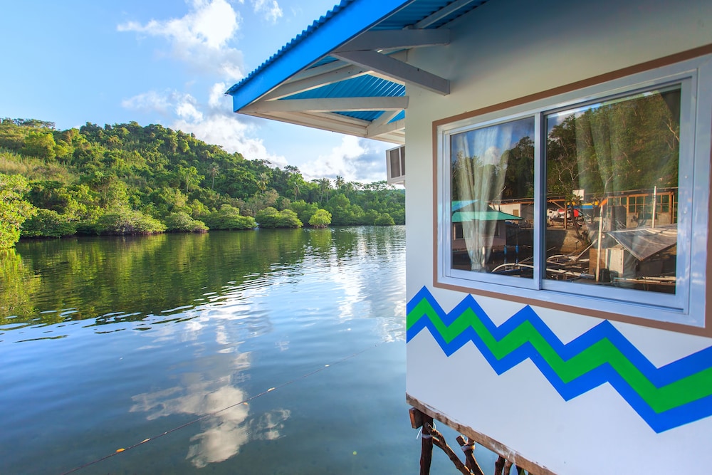 Coron Underwater Garden Resort 27/54