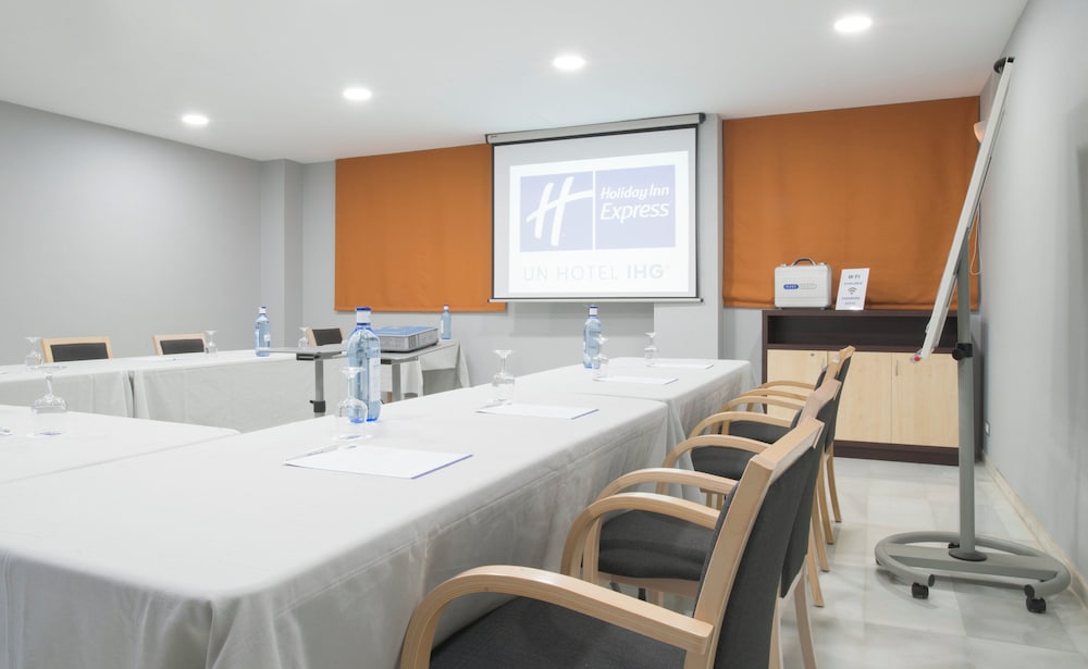 Holiday Inn Express Valencia Bonaire 39/50