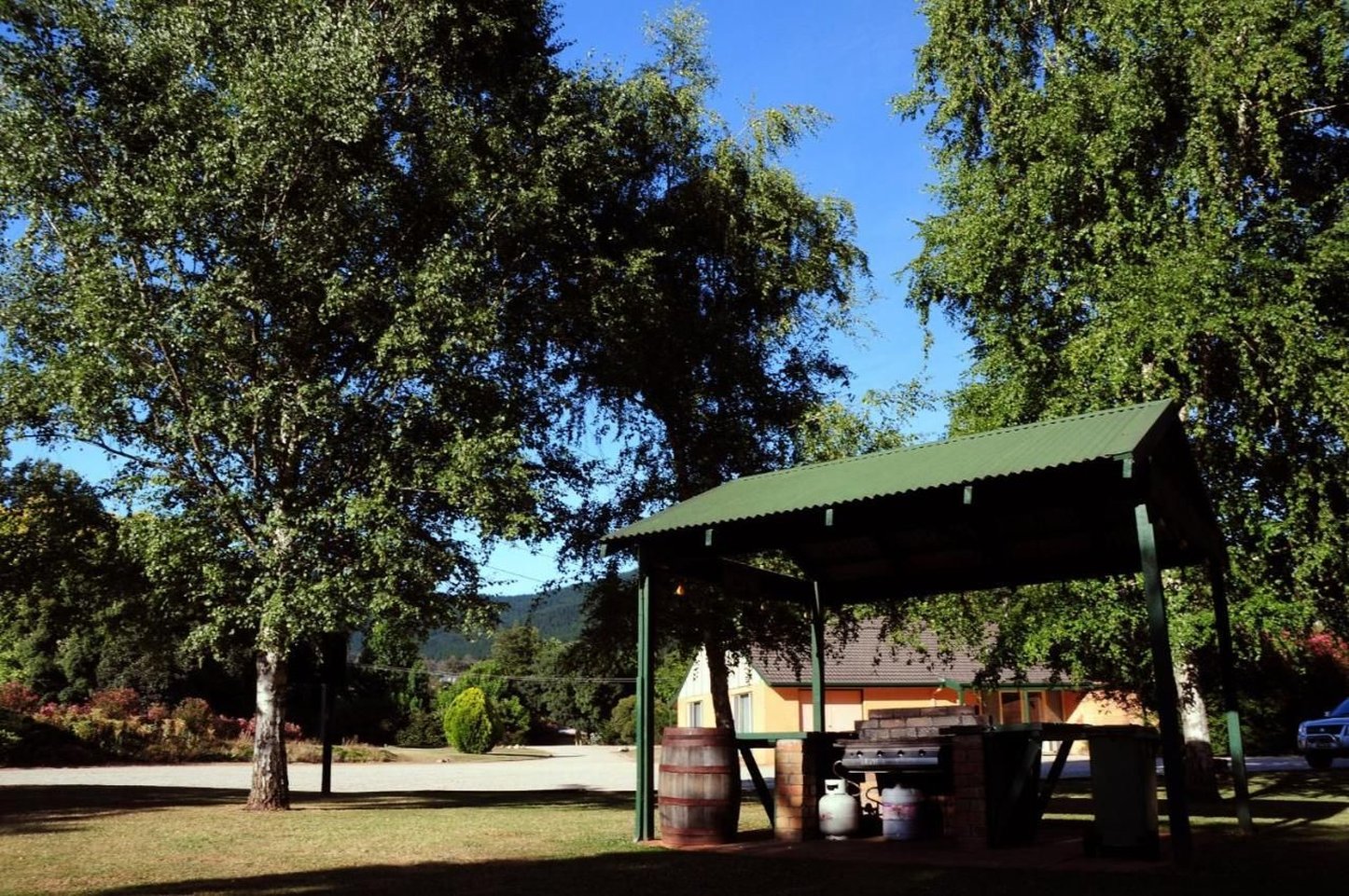 High Country Motor Inn 2/30