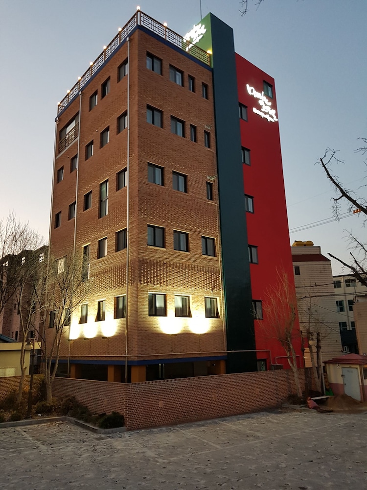 Midtown Hostel 4/50