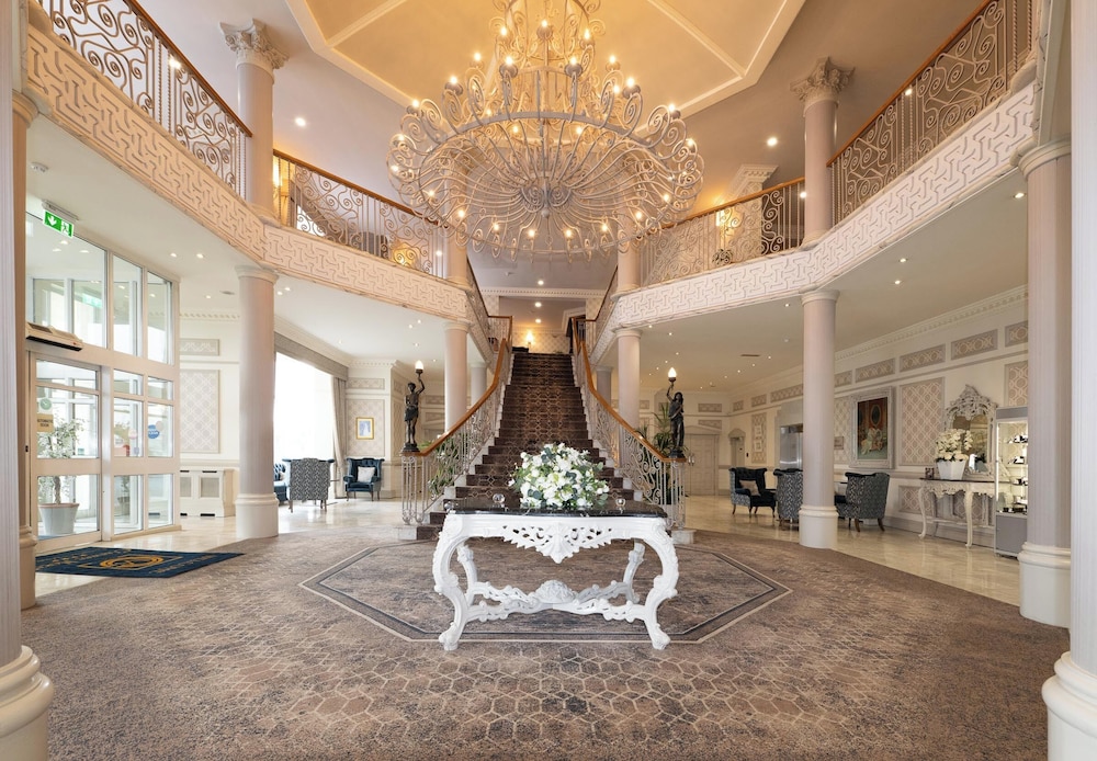 Clanree Hotel 5/44