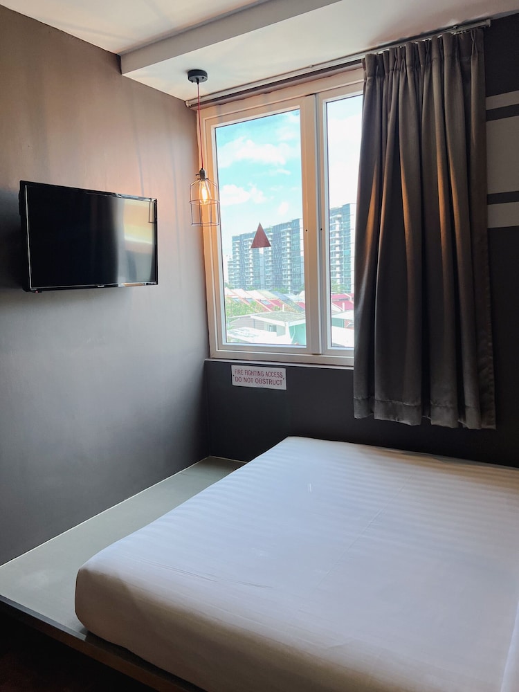 Fragrance Hotel - Kovan 7/34