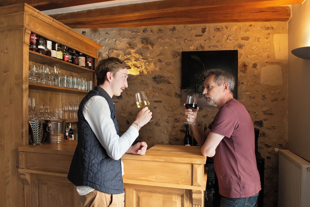 AUBERGE LE COLOMBIEN 4/37