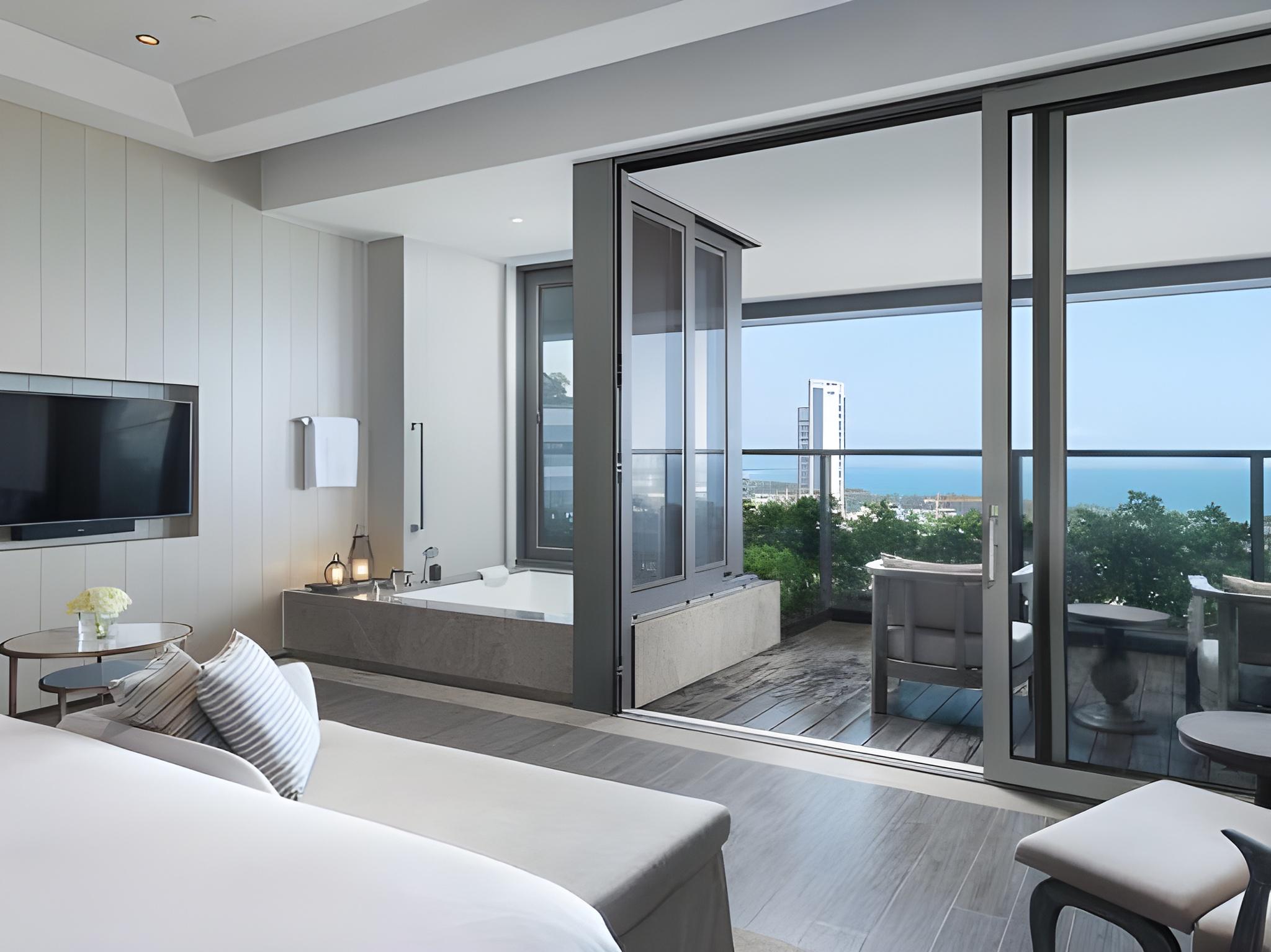 SUITE, PANORAMIC OCEAN VIEW, WITH POOL
