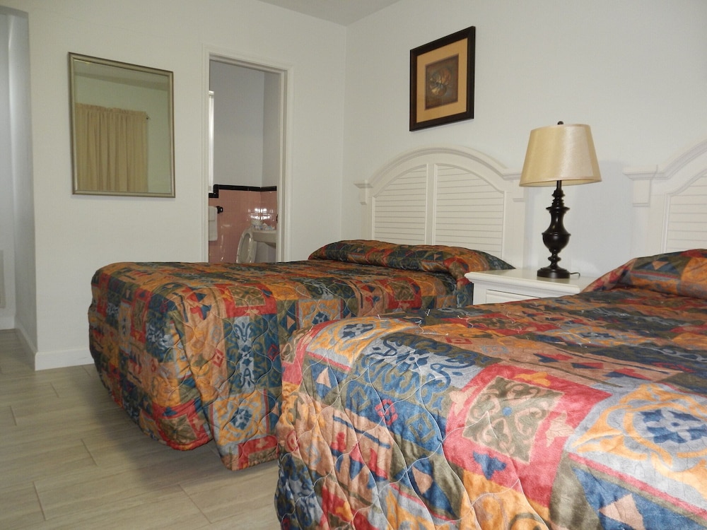 Shell Motel 20/73