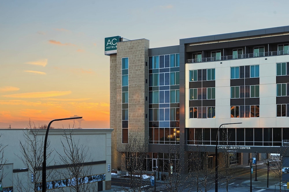 Ac Hotel By Marriott Cincinnati At Liberty Center 1/50