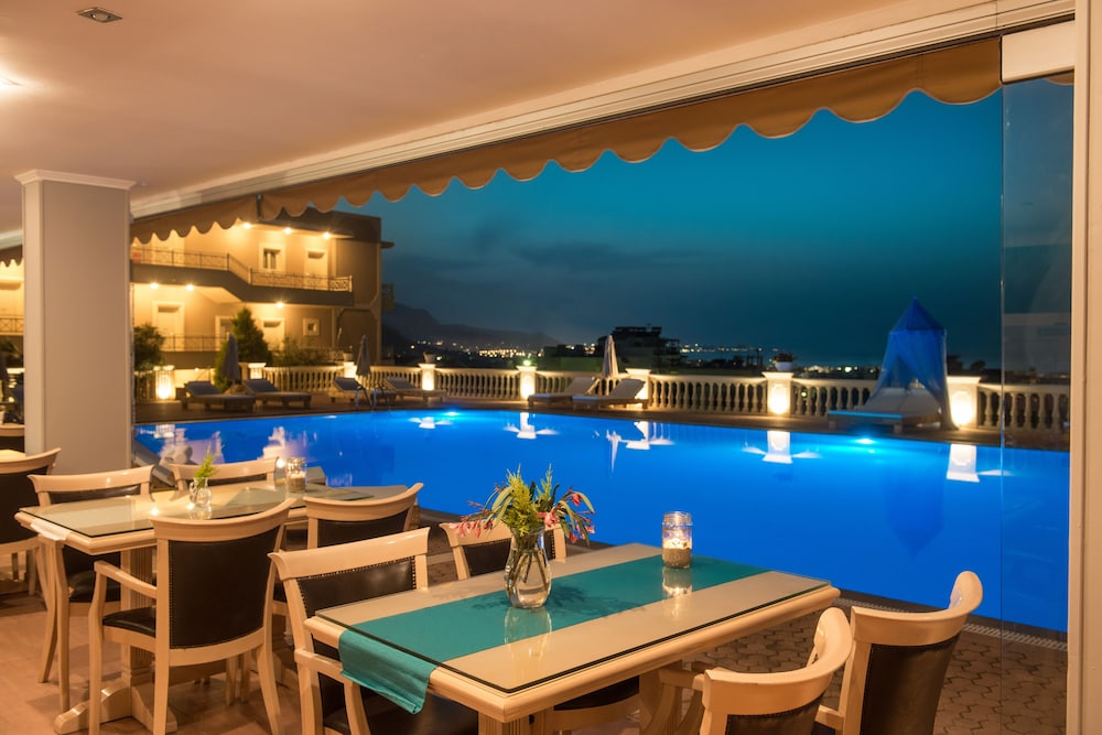 Notos Heights Hotel Suites 55/71