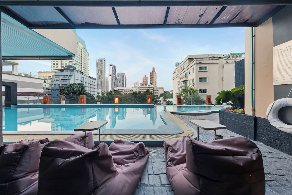 Golden Tulip Mandison Suites 34/59