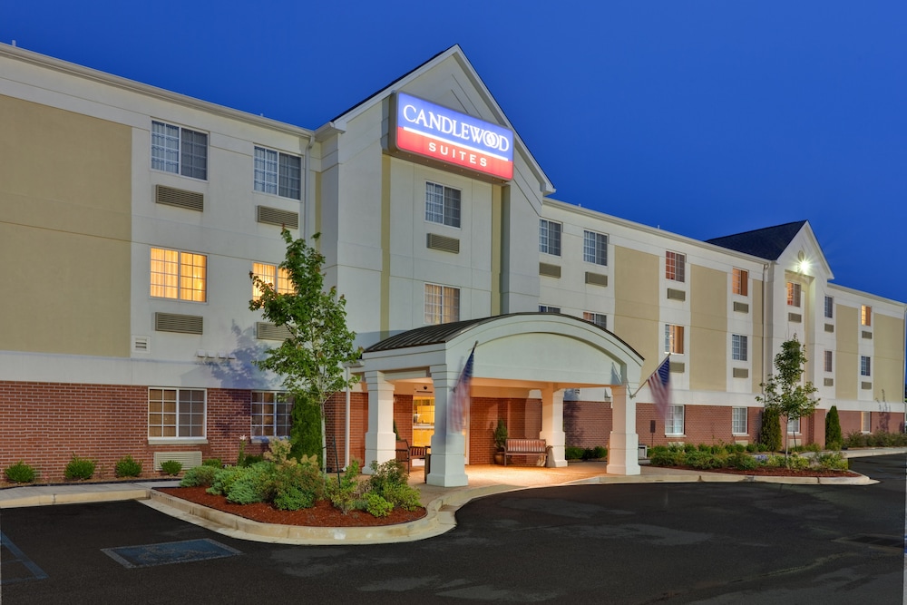 Candlewood Suites Olive Branch 1/27