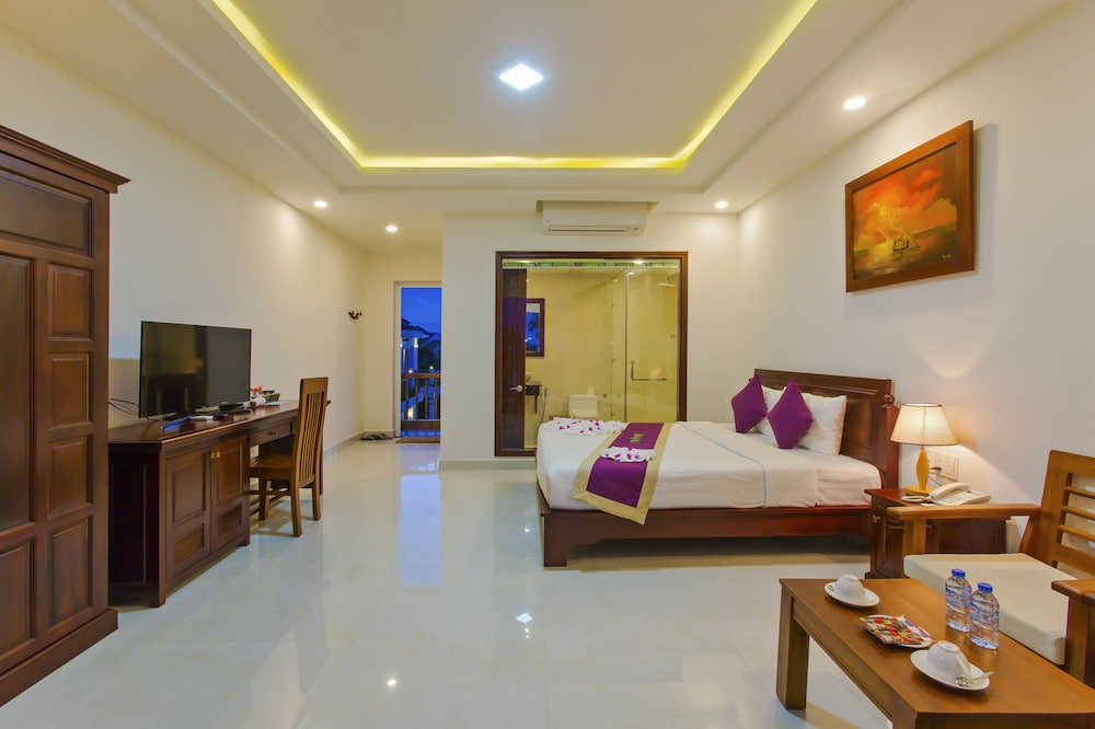 Hoi An Palmy Villa 42/62