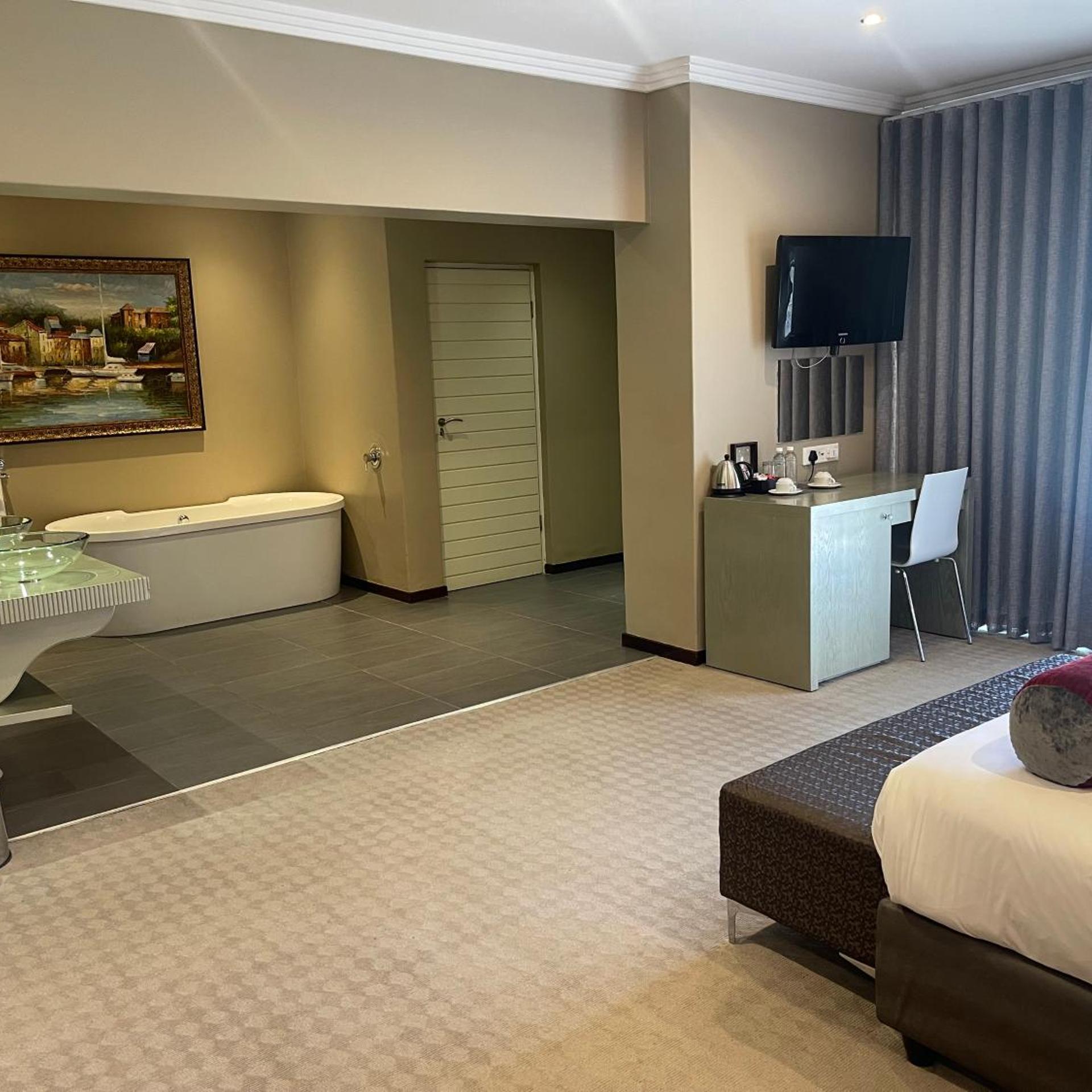 غرفة بسرير مزدوج لذوي الإعاقة، St Andrews Signature Hotel Spa 3/5
