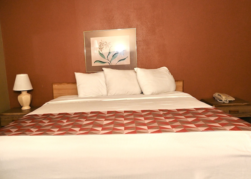 Fortune Inn And Suites Newport 17/50