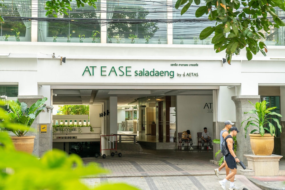 At Ease Saladaeng By Aetas 3/69