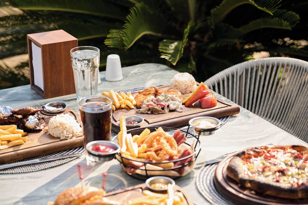 Elysee Beach Hotel 34/50