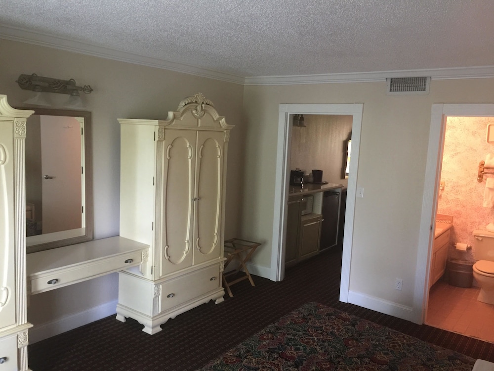 Grand Palms Resort 34/58