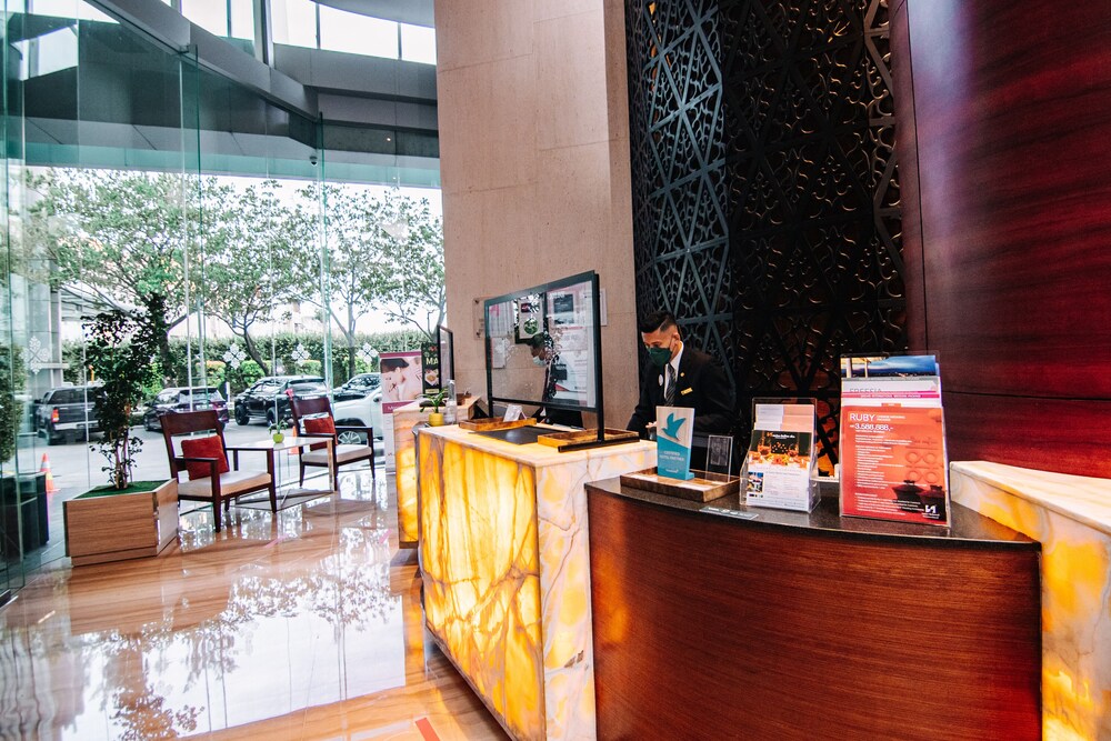 SWISS-BELINN SKA PEKANBARU 8/64