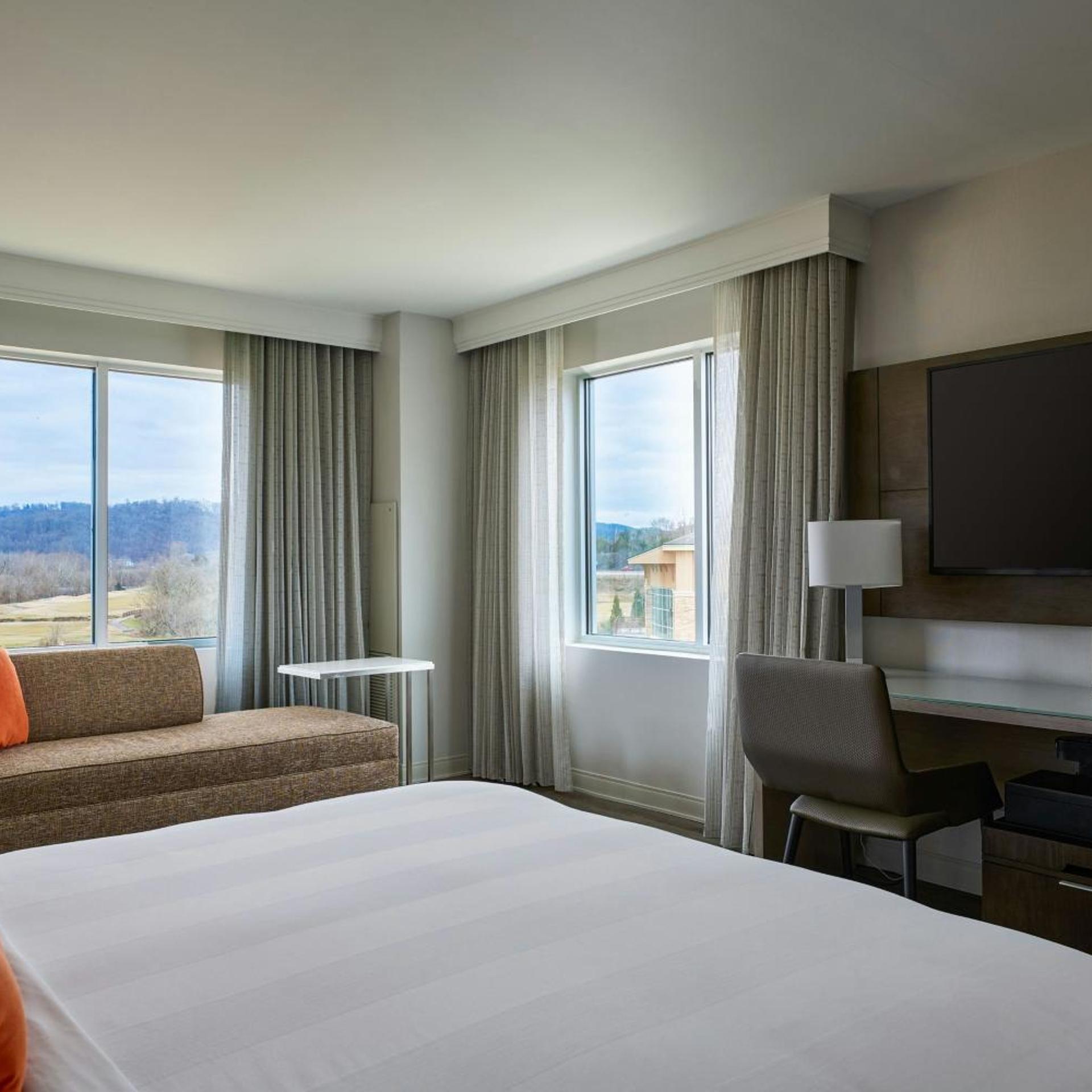 Renovated, Accessible، Marriott Meadowview Conference Resort Convention Center 4/10
